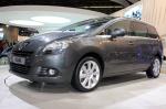 Peugeot 5008 2009 года